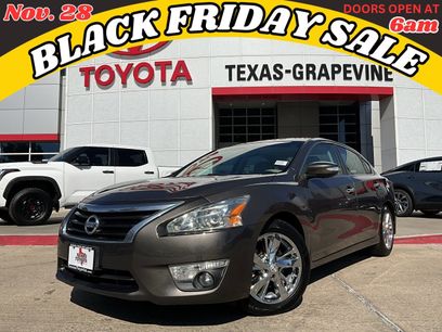 Used 2015 Nissan Altima 2.5 SL w/ Moonroof Package