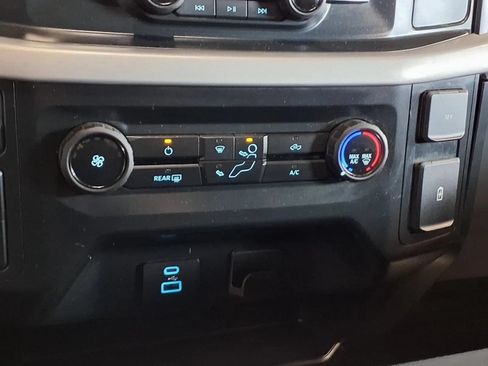Used 2022 Ford F150 XL w/ Equipment Group 101A High AWD/4WD image 22