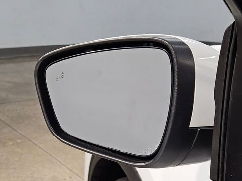 Used 2022 Ford Escape SEL image 22