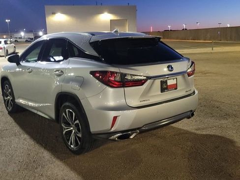Used 2019 Lexus RX 350 FWD w/ Navigation Package image 8
