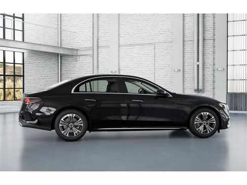New 2026 Mercedes-Benz E 350 4MATIC Sedan image 17