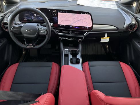 New 2026 Chevrolet Equinox EV RS image 9