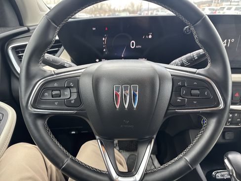 Used 2024 Buick Encore GX Preferred w/ Comfort Package image 17