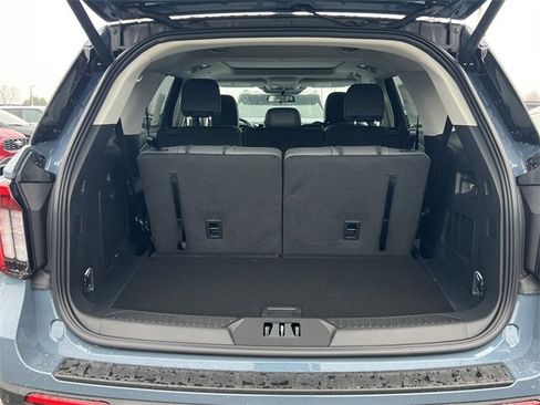 New 2026 Ford Explorer Active w/ Active Comfort Package image 4