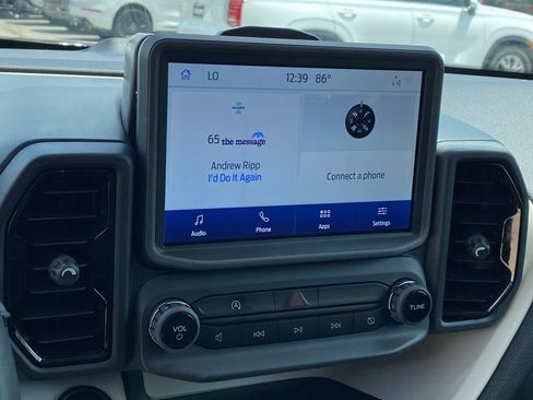Used 2024 Ford Bronco Sport Heritage w/ Heritage Convenience Package AWD/4WD image 15