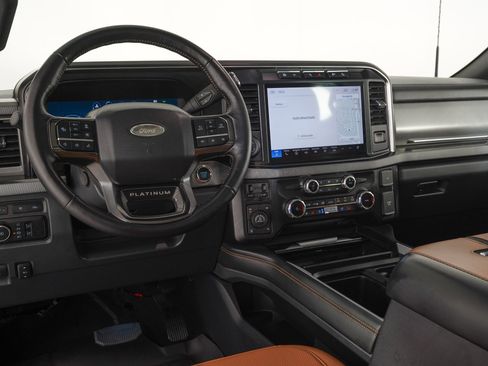 Used 2024 Ford F250 Platinum w/ Tremor Off-Road Package AWD/4WD image 14