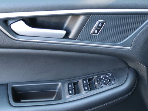 Used 2024 Ford Edge SEL AWD/4WD image 20