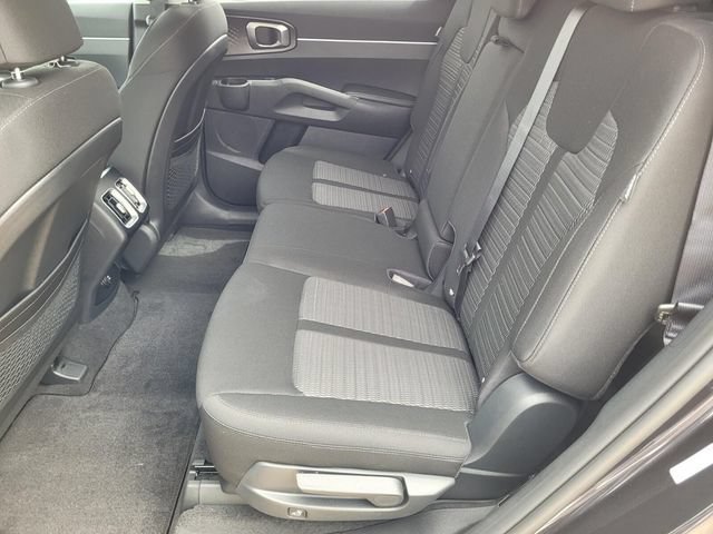 New 2026 Kia Sorento LX FWD image 11