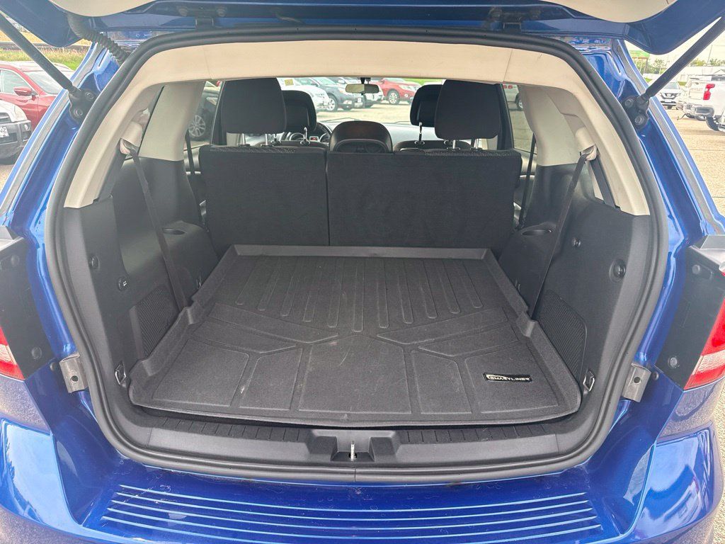 Used 2015 Dodge Journey SXT w/ Flexible Seating Group AWD/4WD image 9