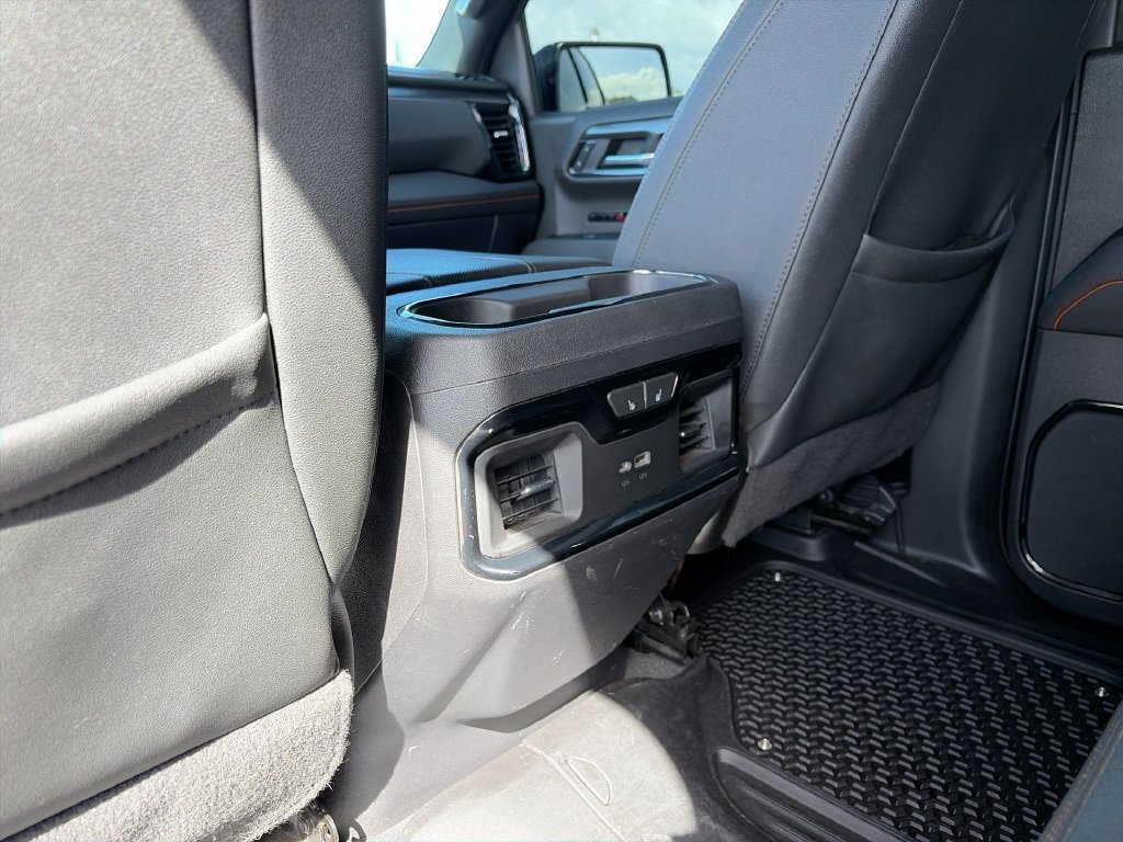 Used 2023 GMC Sierra 1500 AT4 w/ AT4 Premium Package AWD/4WD image 26