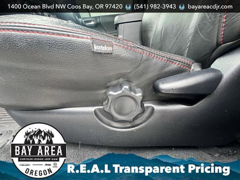 Used 2017 Toyota Tacoma 4x4 Double Cab image 13