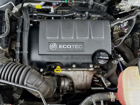 Used 2020 Buick Encore Preferred image 71