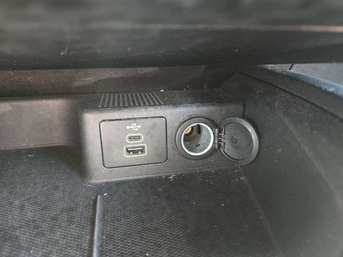 Used 2024 Ford Escape ST-Line AWD/4WD image 36