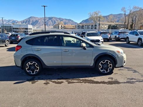 Used 2016 Subaru Crosstrek 2.0i Premium w/ Popular Package #1 image 2