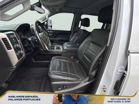 Used 2019 GMC Sierra 2500 Denali w/ Duramax Plus Package image 24