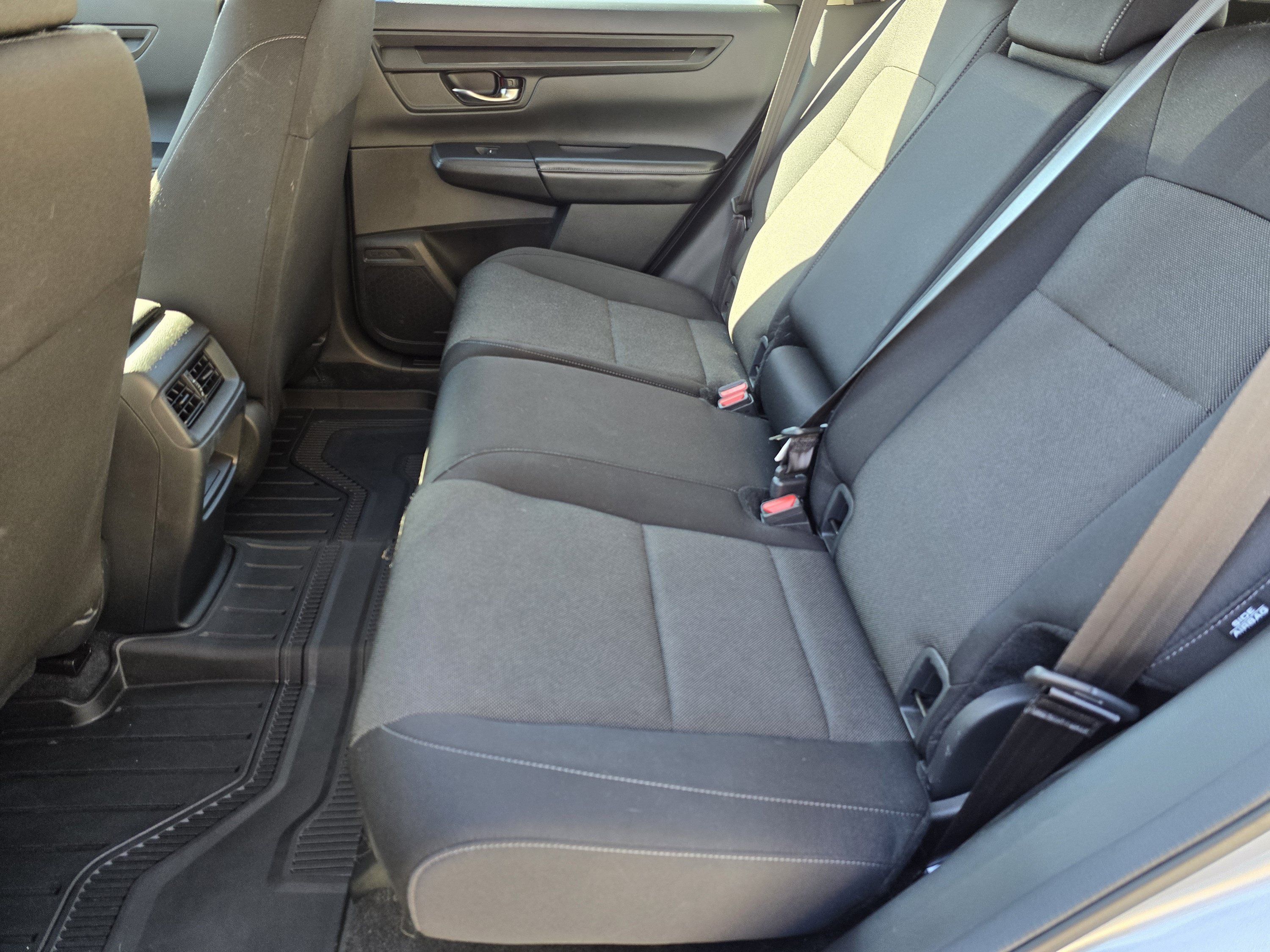 Used 2024 Honda CR-V LX image 6