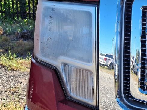 Used 2013 Ford F150 XLT w/ XLT Chrome Pkg image 6