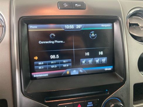 Used 2014 Ford F150 FX4 w/ Equipment Group 402A Luxury image 3