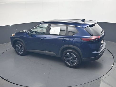 Used 2025 Nissan Rogue SV FWD image 36