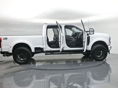 New 2026 Ford F250 Lariat w/ Black Appearance Package