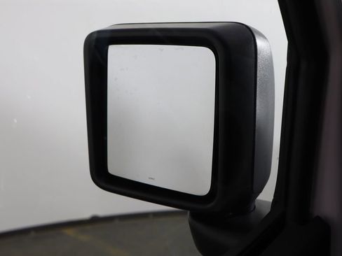 Used 2024 Jeep Wrangler Unlimited Sport AWD/4WD image 41