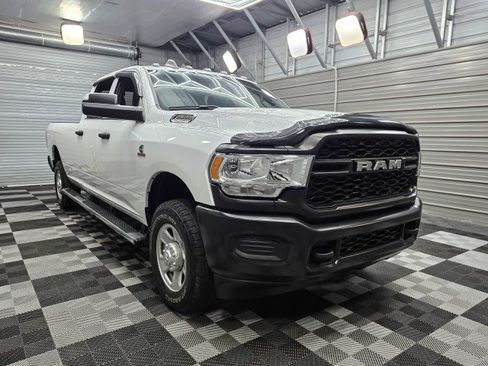 Used 2022 RAM 3500 Tradesman w/ Bed Utility Group AWD/4WD image 4