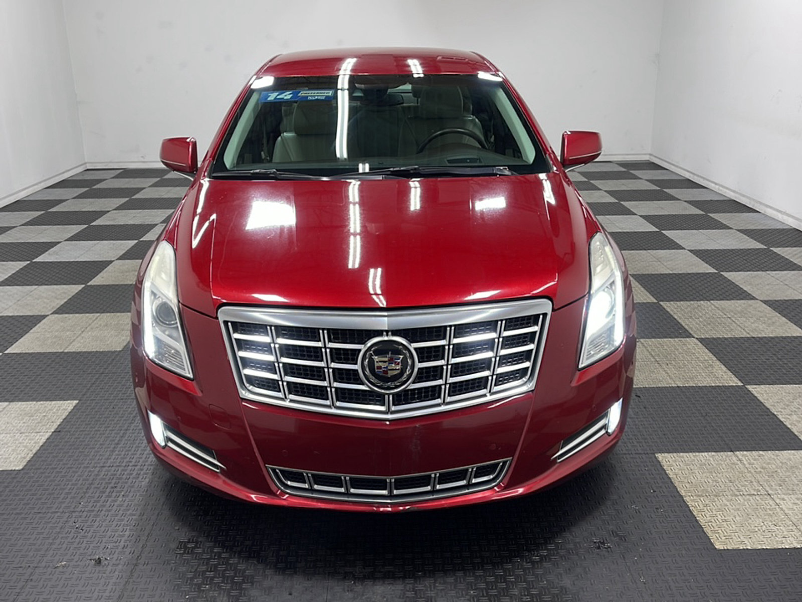 Used 2014 Cadillac XTS Premium w/ Driver Assist Package FWD image 25