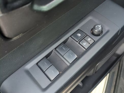 Used 2023 Toyota Tundra SR image 14