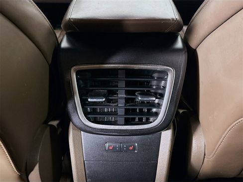 Used 2018 Lincoln MKX Reserve w/ Lincoln MKX Climate Package image 28