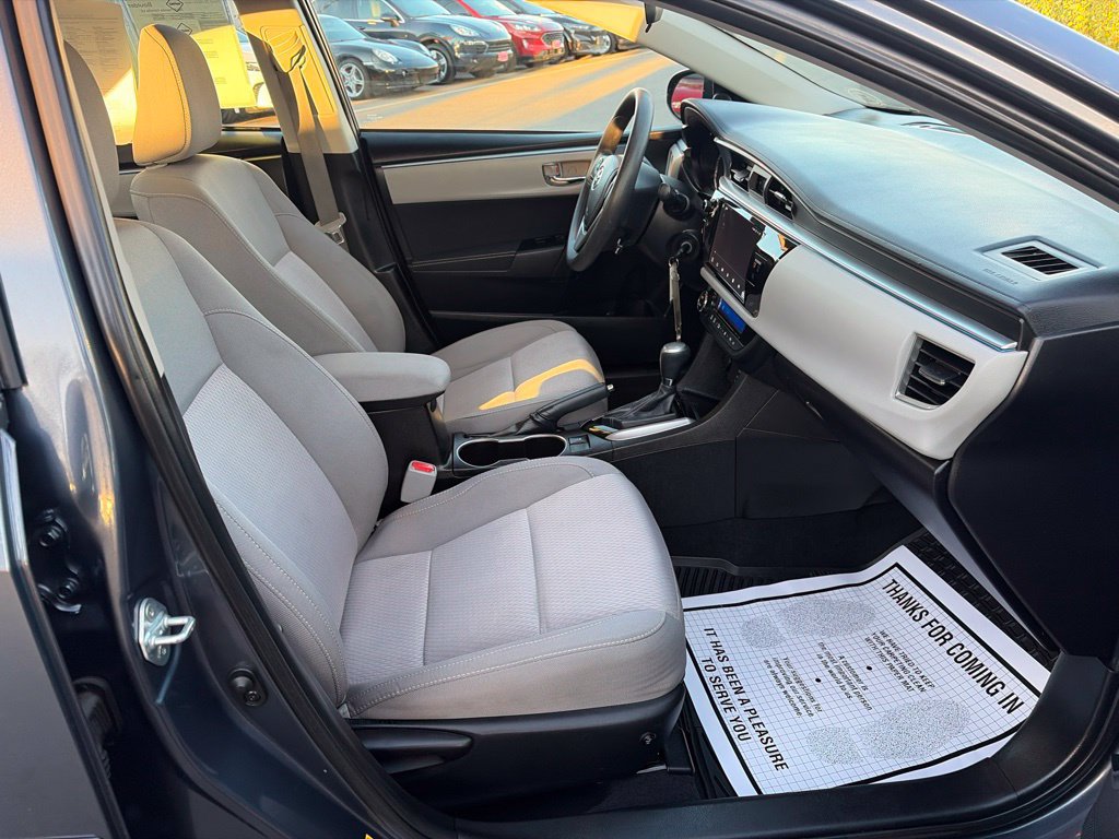 Used 2015 Toyota Corolla LE w/ Body Protection Package #1 FWD image 13