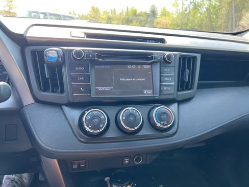 Used 2017 Toyota RAV4 LE w/ All Weather Liner Package AWD/4WD image 10