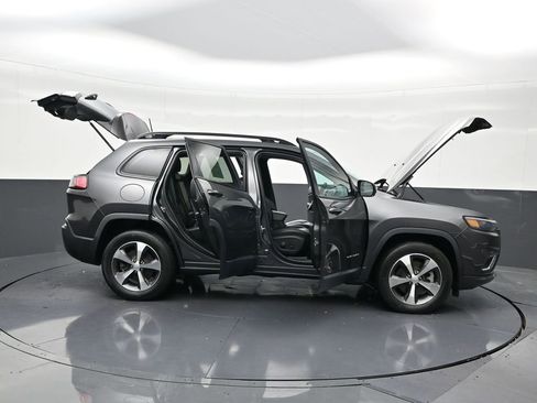 Used 2022 Jeep Cherokee Limited image 33