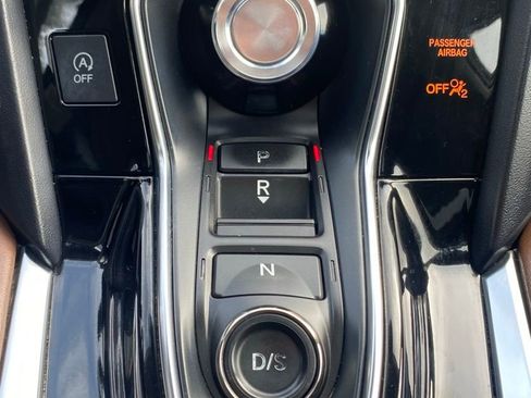 Used 2019 Acura RDX AWD w/ Advance Package image 21