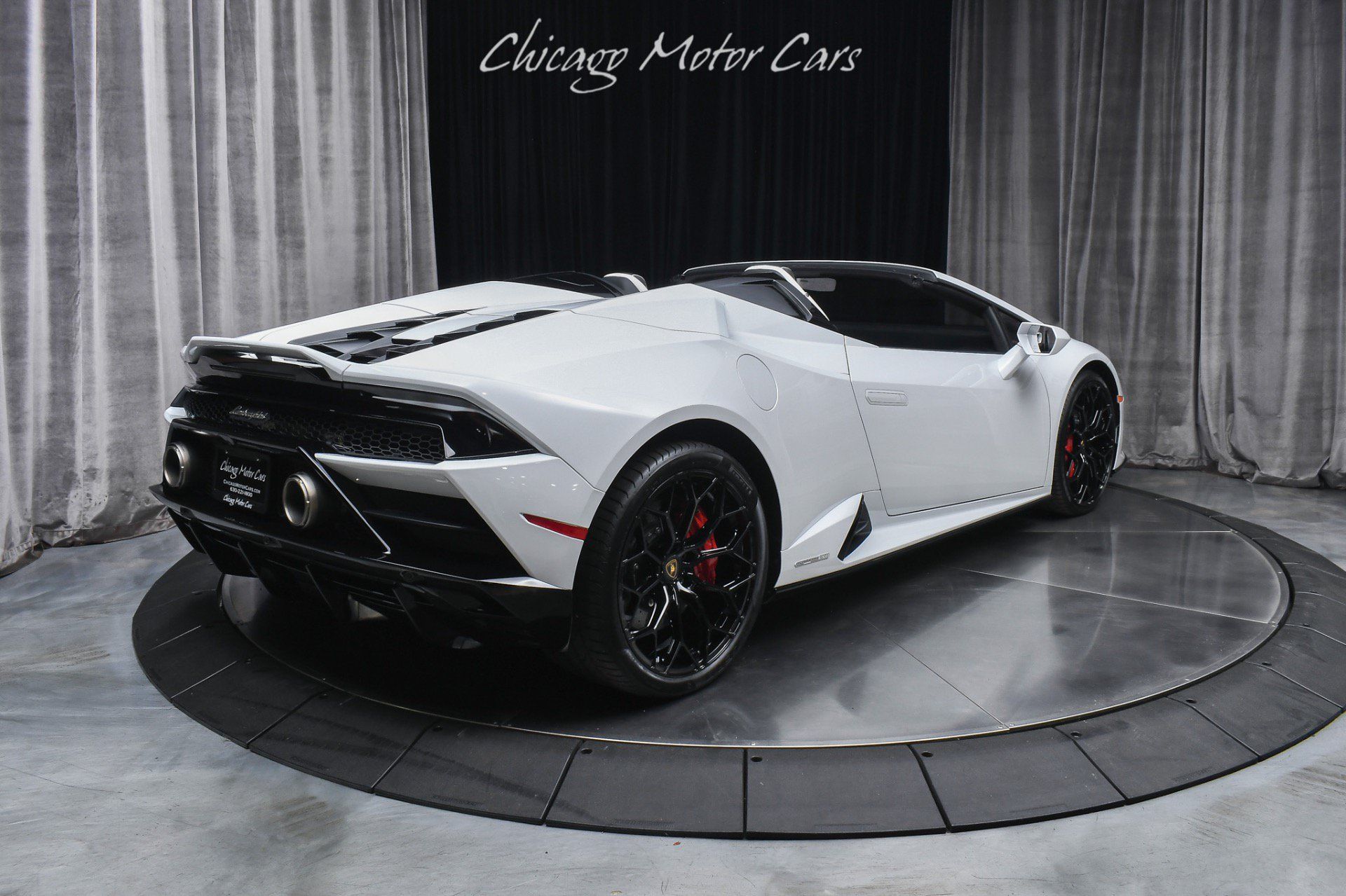 Used 2024 Lamborghini Huracan EVO AWD/4WD image 5