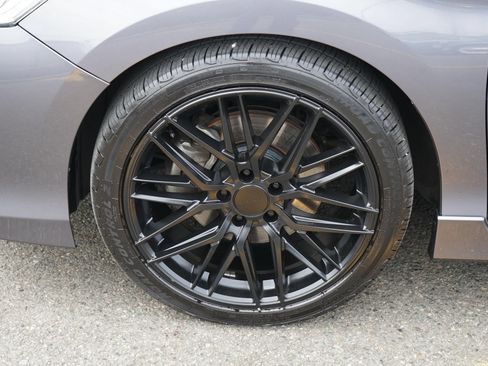 Used 2016 Honda Accord Sport image 10