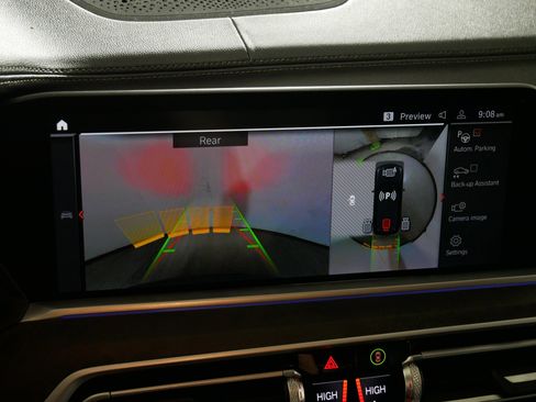 Used 2023 BMW X5 xDrive40i w/ M Sport Package image 33