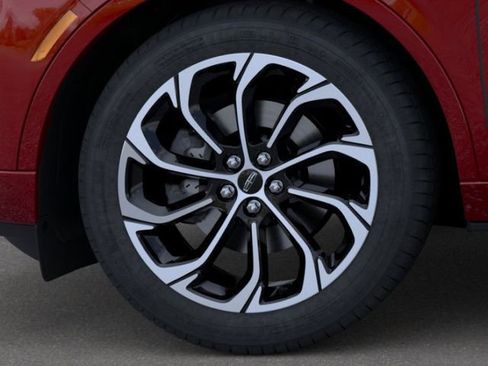 New 2026 Lincoln Nautilus Reserve AWD/4WD image 19