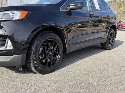 Used 2023 Ford Edge SEL w/ Convenience Package image 9