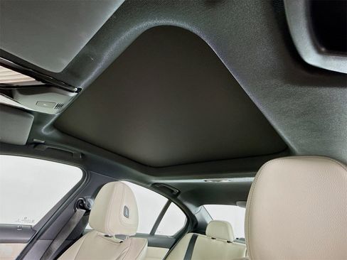 Used 2025 BMW M340i M340i w/ Premium Package image 23