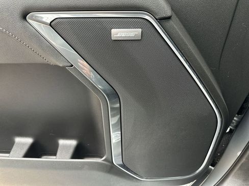 Used 2023 GMC Sierra 1500 SLT w/ SLT Premium Package image 32