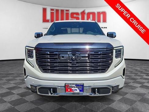 Used 2023 GMC Sierra 1500 Denali Ultimate AWD/4WD image 2