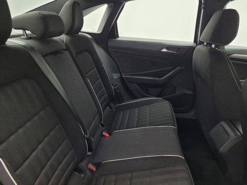 Used 2023 Volkswagen Jetta Sport image 19