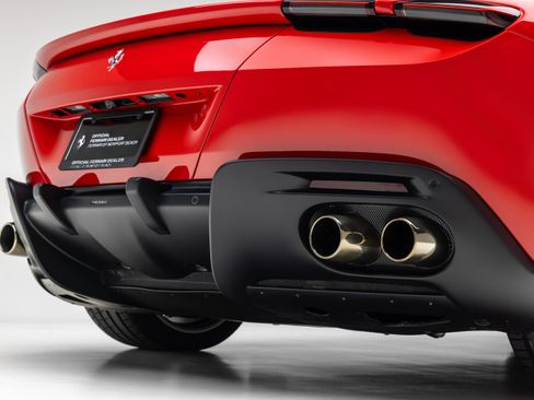 Certified 2022 Ferrari Roma image 16