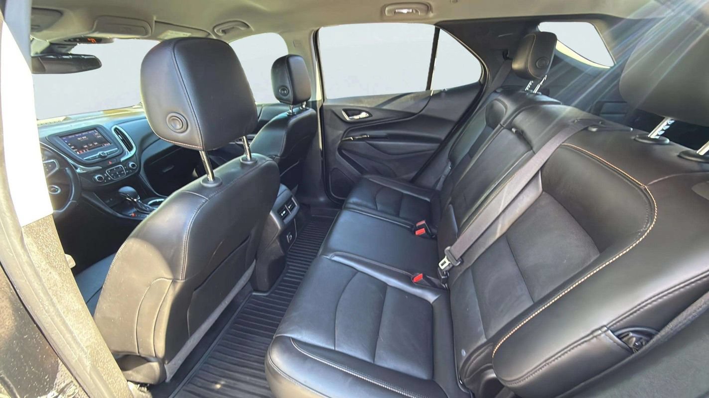 Used 2020 Chevrolet Equinox LT w/ Midnight Edition FWD image 14
