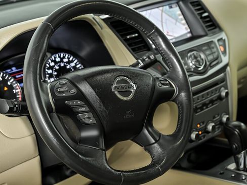 Used 2017 Nissan Pathfinder SL w/ SL Premium Package AWD/4WD image 20
