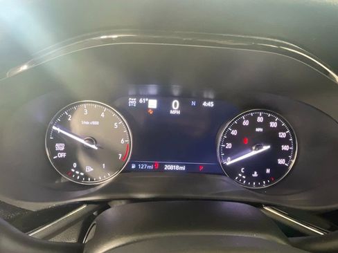 Used 2023 Buick Envision Avenir image 17