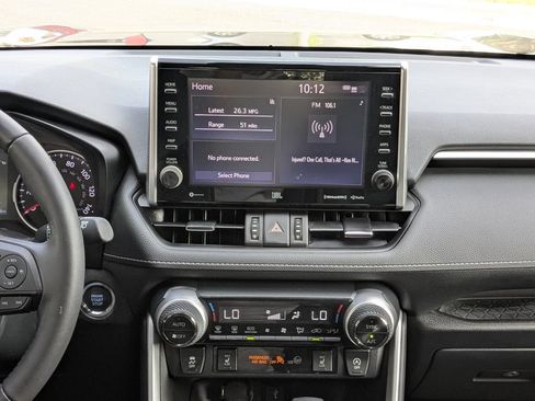 Certified 2022 Toyota RAV4 XLE Premium FWD image 19