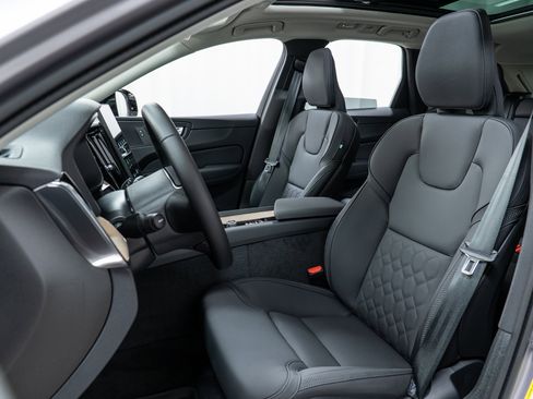 New 2026 Volvo XC60 B5 Plus w/ Protection Package Premier image 13