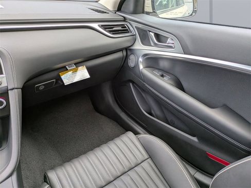 New 2026 Genesis G70 2.5T Prestige image 13