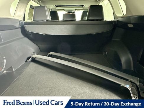 Used 2021 Toyota RAV4 XLE Premium image 27